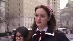 Сплетница 1 сезон 16 серия